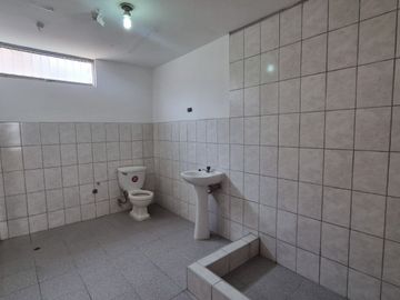 VENTA CASA URB. SAN AMADEO DE GARAGAY