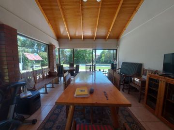 Acogedora casa  en Galvez