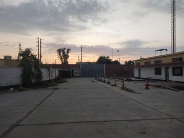 VENDO O ALQUILO: LOCAL INDUSTRIAL 20MIL M²- PANAM. SUR. CHINCHA BAJA