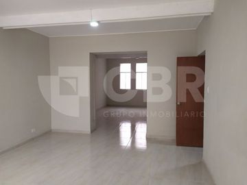 VENDO CASA EN JESÚS MARÍA