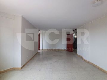 VENTA OFICINA EN CARCADO DE LIMA