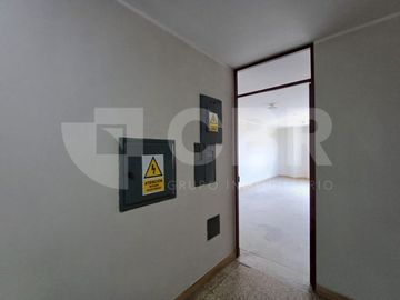 VENTA OFICINA EN CARCADO DE LIMA