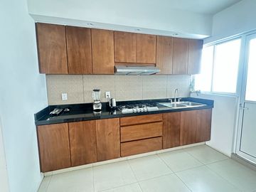 Se vende casa en esquina con tres unidades rentables cerca del libramiento