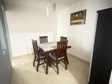 Se vende casa en esquina con tres unidades rentables cerca del libramiento