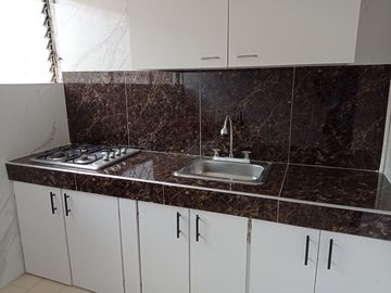 Venta apartamento Los Alcazares remodelado 4 piso Cali Valle