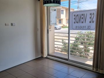SE VENDE DEPARTAMENTO EN VALLES DE LA FLORIDA II