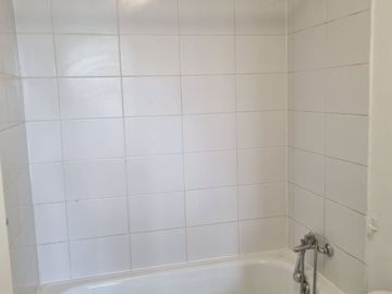 SE VENDE DEPARTAMENTO EN VALLES DE LA FLORIDA II