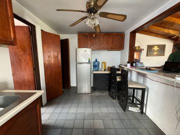 CASA EN VENTA, VALLARTA SAN JORGE, ZONA MINERVA, GUADALAJARA