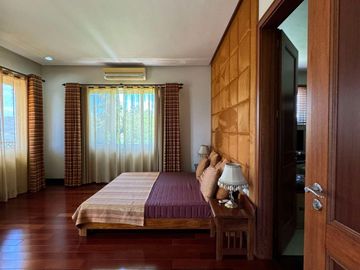 Prime Ridge and Corner Lot Property in Xavier Estates