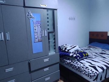 Casa en Venta de Dos Pisos En Venta Frente A Parque A.H. Bayovar S.J.L