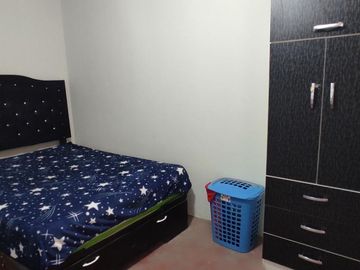 Casa en Venta de Dos Pisos En Venta Frente A Parque A.H. Bayovar S.J.L