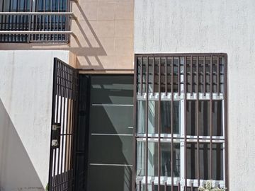 CASA EN VENTA CERQUITA DE WALMART SAN REMO, A 400 DE CARRETERA 57 EJE 120, VILLA DE POZOS ,S.L.P.