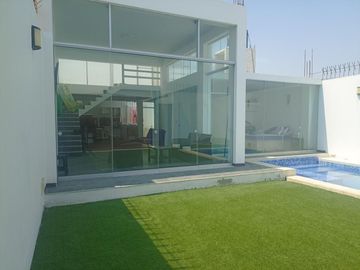 Venta De Casa En Playa Los Lobos