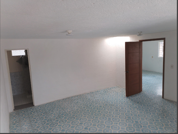 CASA CON 4 DEPARTAMENTOS EN VENTA PARA INVERSION EN RENTAS,C. Bugambilias 8, El Rosario, Iztapalapa,Ciudad de México