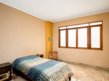 Venta Casa en Buenos Aires De Villa :: Chorrillos