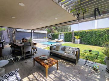 VENTA CASA DE UNA SAOLA PLANTA EN VILLAS DEL MESON CON CUARTO DE SERVICIO