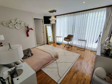 VENTA CASA DE UNA SAOLA PLANTA EN VILLAS DEL MESON CON CUARTO DE SERVICIO