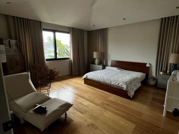 🔖FOR SALE: Spacious House and Lot in South Bay Gardens, Parañaque City
