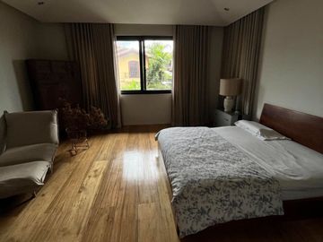 🔖FOR SALE: Spacious House and Lot in South Bay Gardens, Parañaque City