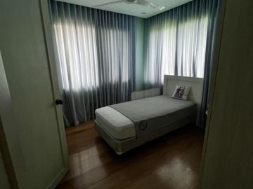 🔖FOR SALE: Spacious House and Lot in South Bay Gardens, Parañaque City