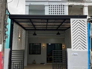 บ้าน สายไหม พหลโยธิน54/1 เพิ่มสิน หมู่บ้านมารวย1 17 ตรว 3 ห้องนอน2 ห้องน้ำ 1 ห้องครัว 1 ห้องรับแขก 1 ที่จอดรถในบ้าน