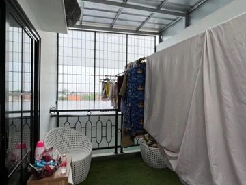 For Sale House in Jagakarsa, South Jakarta Near KRL, MRT, Busway and Toll Road