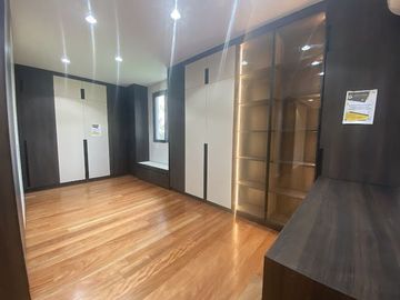 🌟 FOR SALE 📍 Portofino South, Brgy. Almanza Dos, Las Piñas City