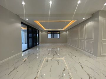 🌟 FOR SALE 📍 Portofino South, Brgy. Almanza Dos, Las Piñas City