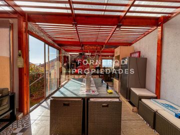 HERMOSA CASA EN VENTE EN SAN JOQUIN. LA SERENA.