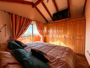 HERMOSA CASA EN VENTE EN SAN JOQUIN. LA SERENA.