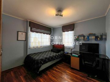 HERMOSA CASA EN VENTE EN SAN JOQUIN. LA SERENA.