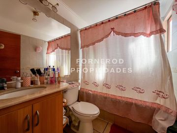 HERMOSA CASA EN VENTE EN SAN JOQUIN. LA SERENA.