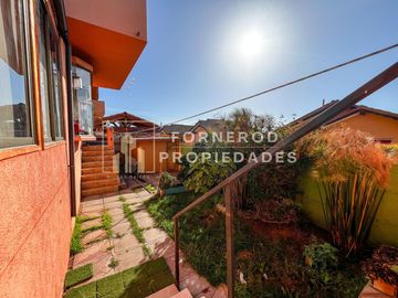 HERMOSA CASA EN VENTE EN SAN JOQUIN. LA SERENA.