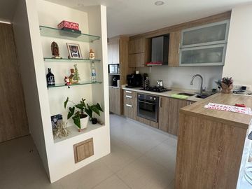 CASA EN LA FLORIDA, “Esquinera”