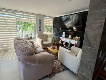 CASA EN LA FLORIDA, “Esquinera”
