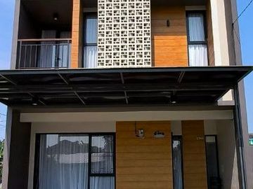 Rumah Hisa Dkt Kota Bekasi Timur,Baru 2 LANTAI Mewah Harga Murah New Minimalis Exclusive Jual Dijual