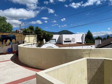 Vedo casa de 410m, urbanizacion privada El condado