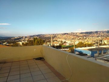 Vedo casa de 410m, urbanizacion privada El condado
