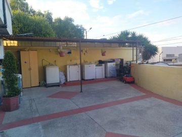 Vedo casa de 410m, urbanizacion privada El condado
