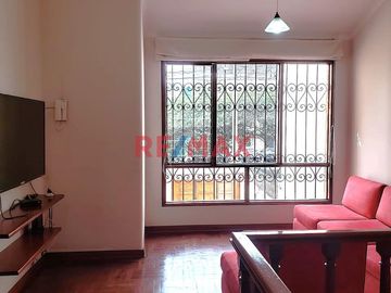 VENDO LINDA CASA EN SURCO