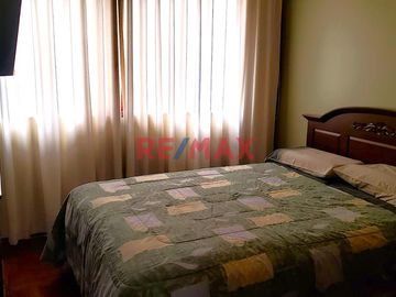 VENDO LINDA CASA EN SURCO