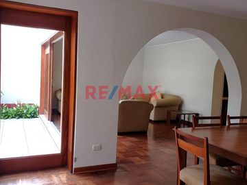 VENDO LINDA CASA EN SURCO
