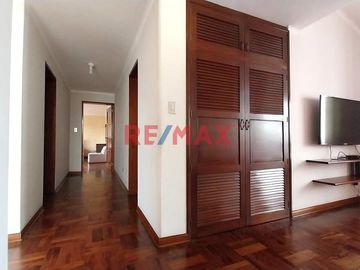VENDO LINDA CASA EN SURCO