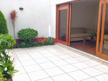 VENDO LINDA CASA EN SURCO