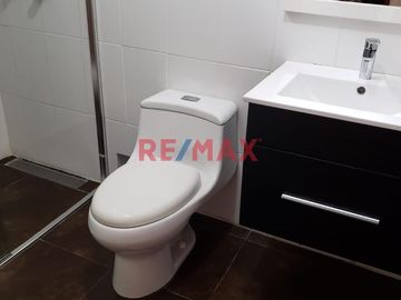 VENDO LINDA CASA EN SURCO