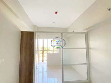 Pre-selling 1 Bedroom condominium in Primeworld District Lapu-Lapu Cebu