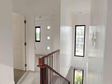 Condominium Title Single attached House and lot for Sale in Minglanilla Cebu