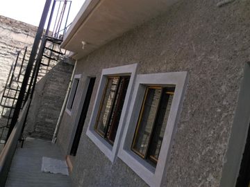 se vende casa con 4 departamento en col. ex hacienda el rosario, iztapalapa, cdmx.solo efectivo.