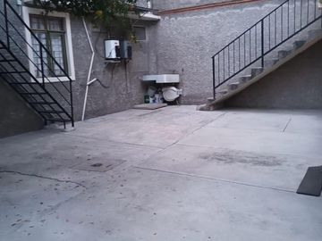 se vende casa con 4 departamento en col. ex hacienda el rosario, iztapalapa, cdmx.solo efectivo.