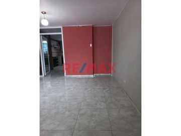 Se Vende Departamento Amplio En Los Olivos